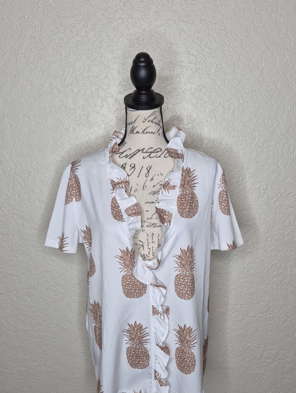 CBR Pineapple Print Top With Ruffle‎ Detail Size L